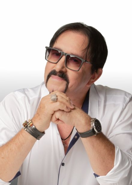 Владимир Ждамиров